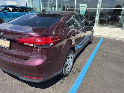 Garnet Red 2018 Kia Forte LX