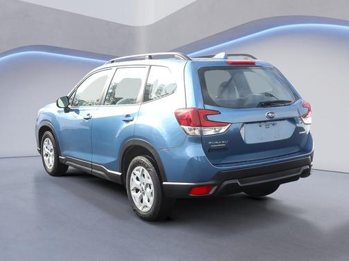 2021 Subaru Forester Base