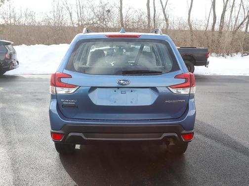 2021 Subaru Forester Base