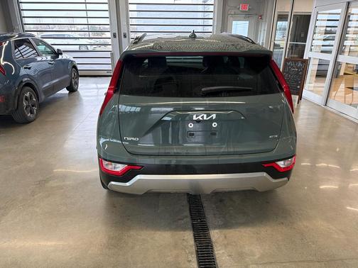 2024 Kia Niro Touring