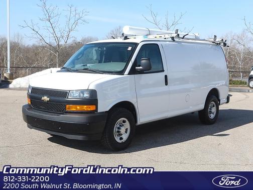 2021 Chevrolet Express 2500 RWD 2500 Regular Wheelbase WT