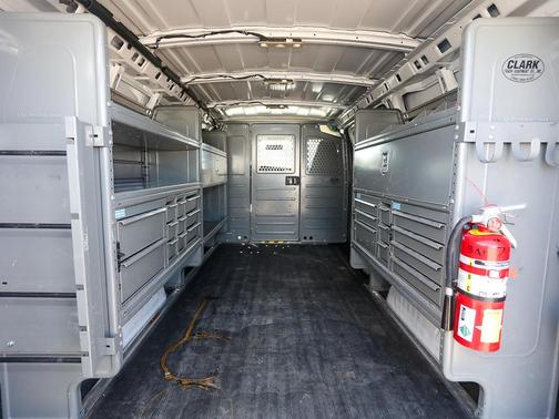 2021 Chevrolet Express 2500 RWD 2500 Regular Wheelbase WT