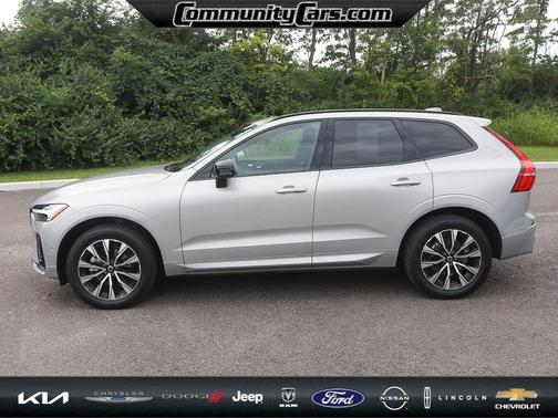 2025 Volvo XC60 B5 Plus