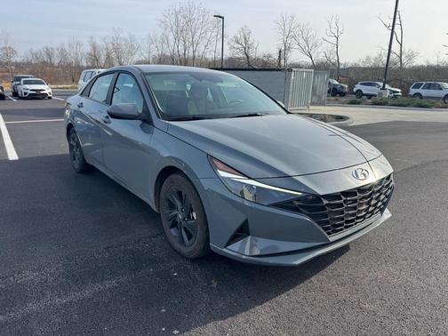 2023 Hyundai ELANTRA HEV Blue