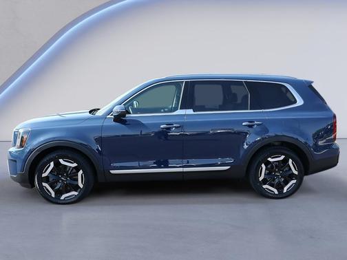 Midnight Lake Blue 2024 Kia Telluride S
