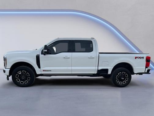 2025 Ford F-350 Platinum