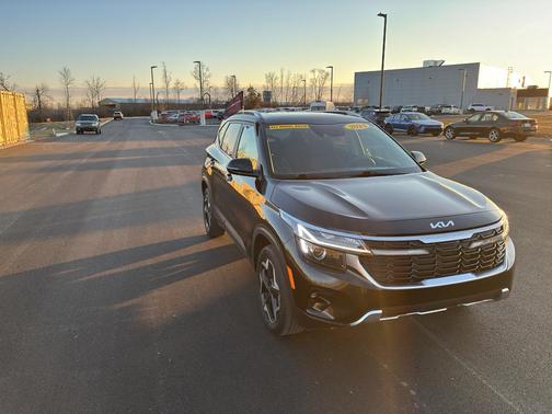 2024 Kia Seltos EX