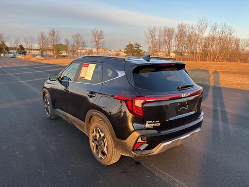 2024 Kia Seltos EX