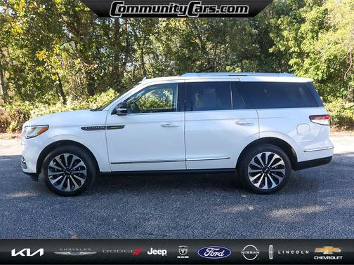 2022 Lincoln Navigator Reserve