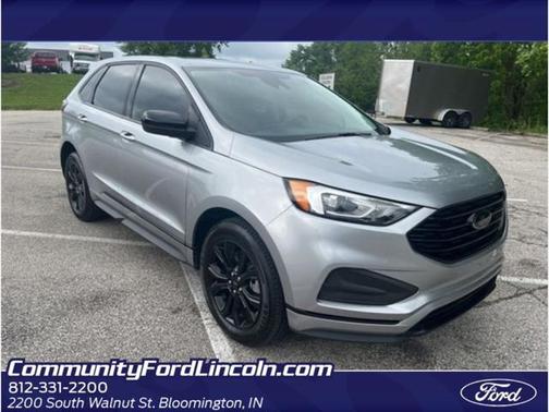 2022 Ford Edge SE