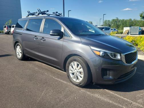 Platinum Graphite Pearl Metallic 2016 Kia Sedona LX