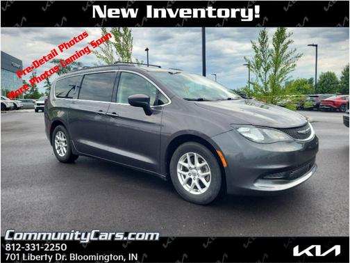 Granite Crystal Metallic Clearcoat 2021 Chrysler Voyager LXI