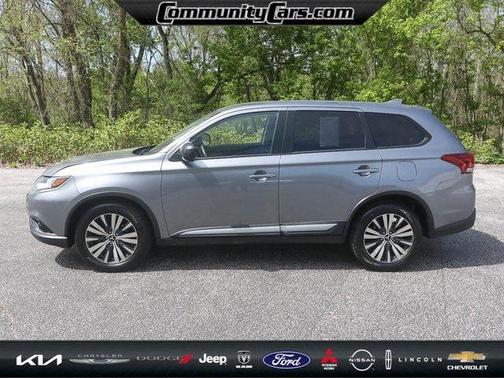 2019 Mitsubishi Outlander ES