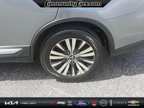 2019 Mitsubishi Outlander ES