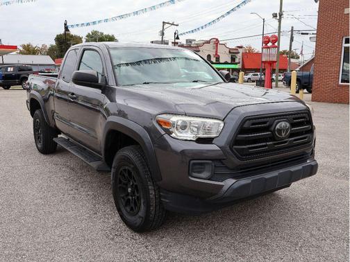 2019 Toyota Tacoma SR