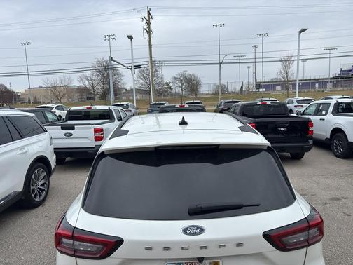 2023 Ford Escape ST-Line Select