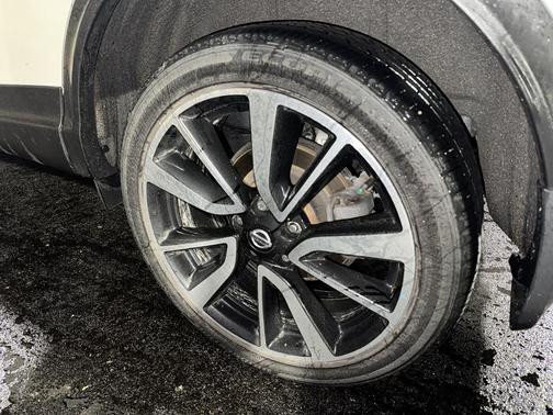 2018 Nissan Rogue Sport SL