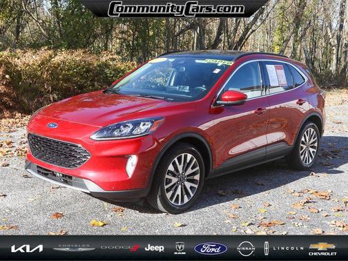 2020 Ford Escape Titanium