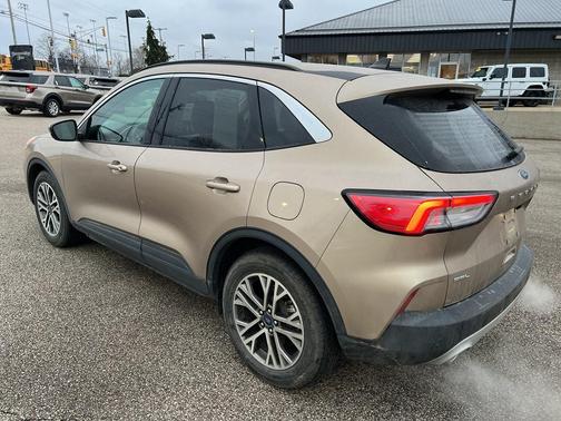 2021 Ford Escape SEL