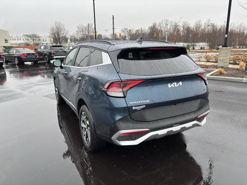 2024 Kia Sportage Hybrid EX