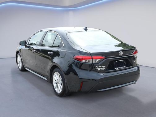 Black Sand Pearl 2021 Toyota Corolla XLE