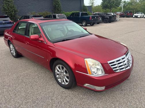 Crystal Red Tintcoat 2009 Cadillac DTS 1SC