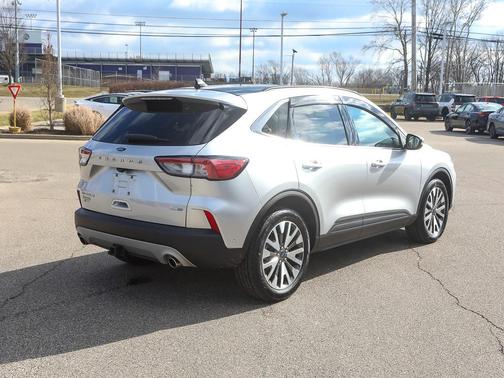 2020 Ford Escape Titanium