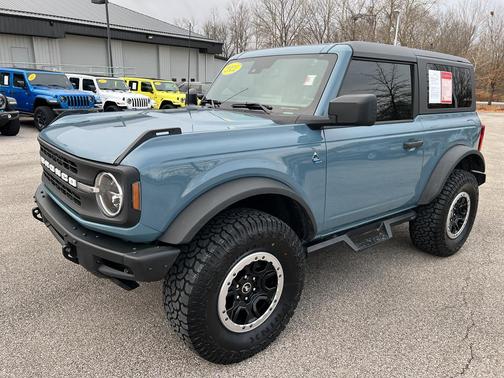 2022 Ford Bronco Black Diamond