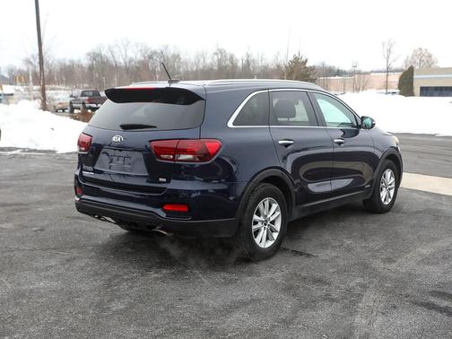 2020 Kia Sorento LX