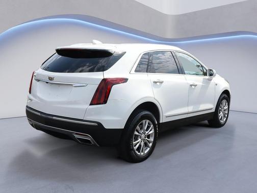 White 2020 Cadillac XT5 Premium Luxury