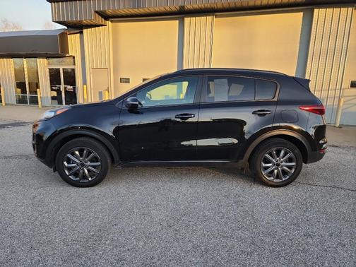 2022 Kia Sportage S