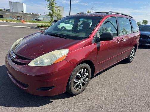 Salsa Red Pearl 2009 Toyota Sienna CE