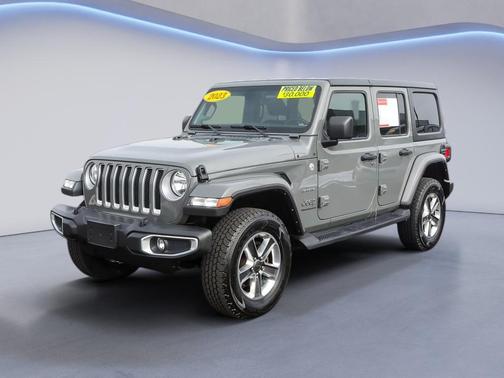 2023 Jeep Wrangler 4-Door Sahara 4x4
