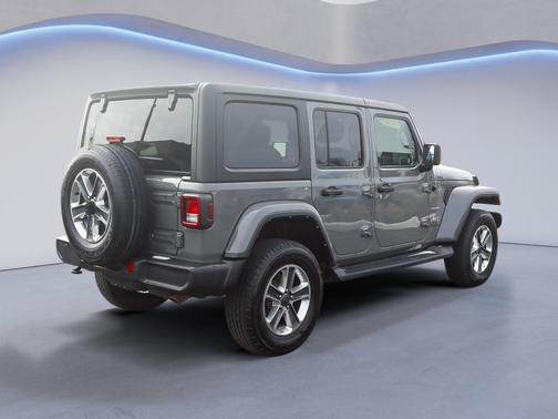 2023 Jeep Wrangler 4-Door Sahara 4x4