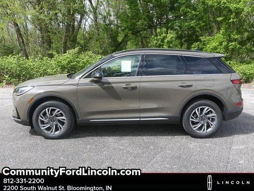 2025 Lincoln Corsair Premiere