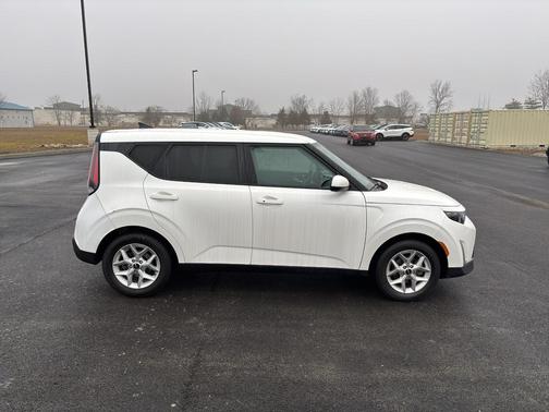 2023 Kia Soul S