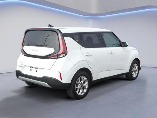 2023 Kia Soul S