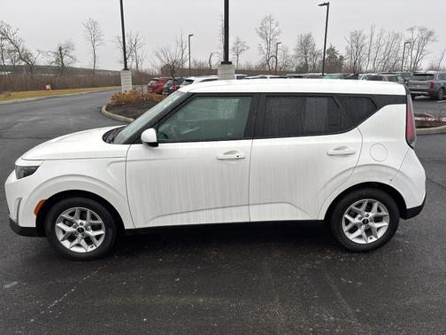 2023 Kia Soul S