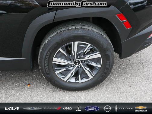 2024 Hyundai TUCSON Hybrid Blue