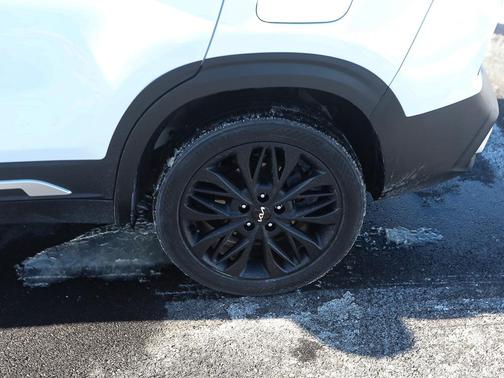 2023 Kia Seltos Nightfall Edition