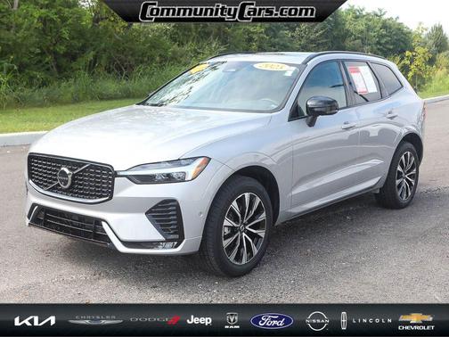 2025 Volvo XC60 Plus