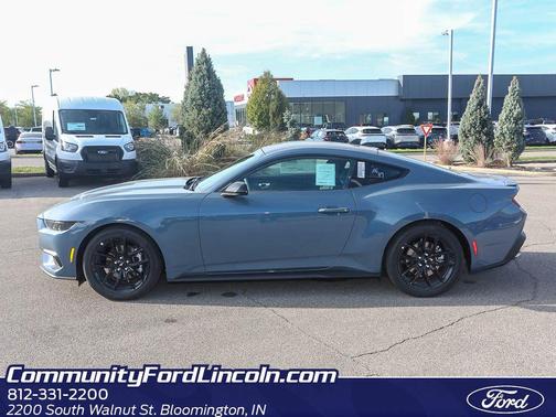 2025 Ford Mustang EcoBoost