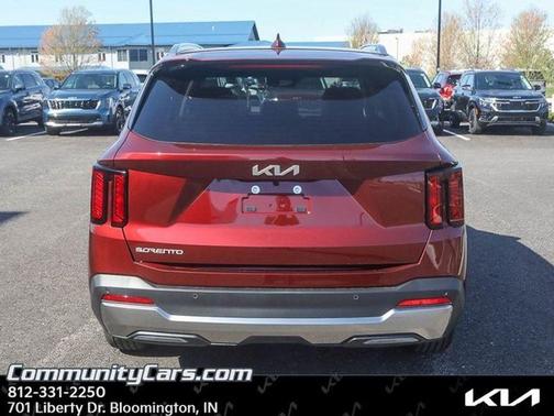 2025 Kia Sorento S