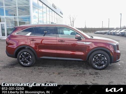 2025 Kia Sorento S