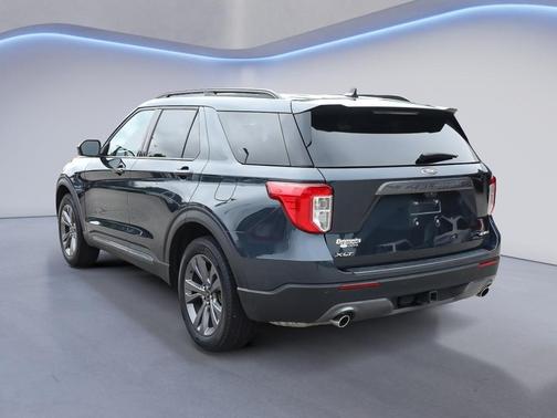Stone Blue Metallic 2024 Ford Explorer XLT