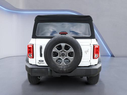 Oxford White 2024 Ford Bronco Big Bend