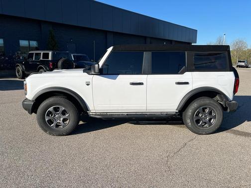 Oxford White 2024 Ford Bronco Big Bend