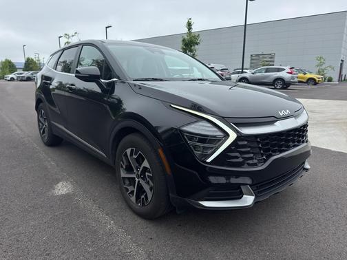 Ebony Black 2025 Kia Sportage EX