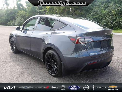 2023 Tesla Model Y Long Range Dual Motor All-Wheel Drive