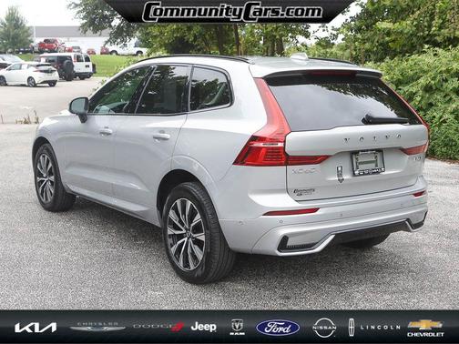 2025 Volvo XC60 B5 Plus